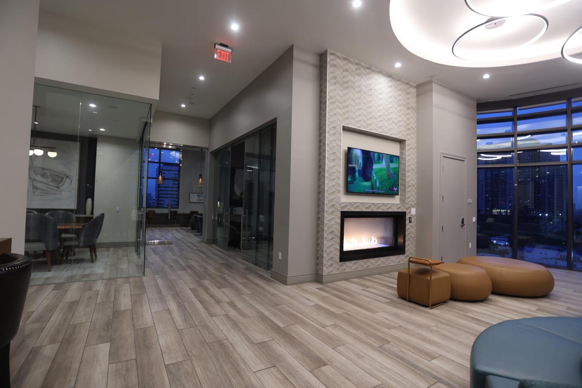 Houston'S Downtown Oasis Aparthotel Exterior photo